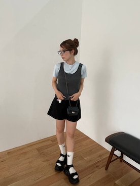 「JEANASIS（ジーナシス）のアイテム（Tシャツ/カットソー）」を使った、𝑴𝑨𝑹𝑰さん（レディース・158cm）の春コーディネート