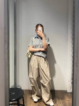 「JEANASIS（ジーナシス）のアイテム（バッグ）」を使った、𝑴𝑨𝑹𝑰さん（レディース・158cm）の春コーディネート