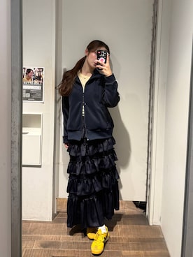 𝑴𝑨𝑹𝑰さんのコーディネート