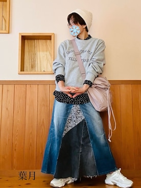 「Honeys（ハニーズ）のアイテム（スニーカー）」を使った、葉月さん（レディース・154cm）の冬コーディネート
