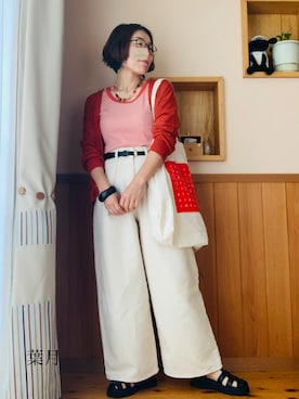 「アイテム（音楽/本・雑誌、ブルー系）」を使った、葉月さん（レディース・154cm）の夏コーディネート