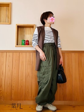「スーパーワイドカーゴパンツ」｜葉月さん（レディース・154cm）の春コーディネート