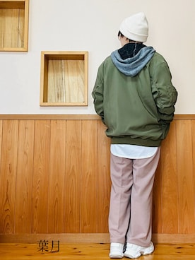 「Honeys（ハニーズ）のアイテム（スニーカー）」を使った、葉月さん（レディース・154cm）の冬コーディネート