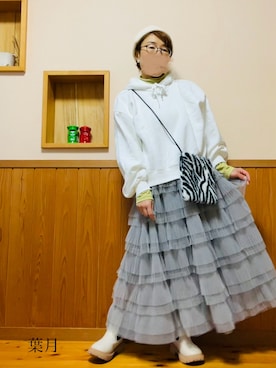 「タートルネック」｜「アイテム（腕時計）」を使った、葉月さん（レディース・154cm）の冬コーディネート