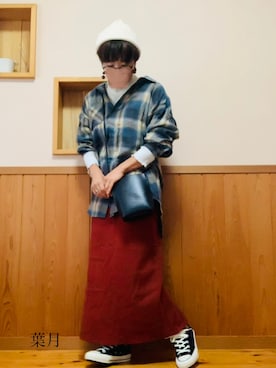 「ナロースカート」｜「アイテム（ニットキャップ/ビーニー）」を使った、葉月さん（レディース・154cm）の秋コーディネート