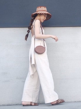 「CELINE」｜「アイテム（オールインワン・サロペット）」を使った、ᴍ ᴀ ʀ ɪ  さん（レディース・157cm）の春コーディネート