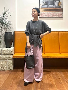 「アイテム（ヘアバンド）」を使った、KUMIさん（レディース・158cm）の秋コーディネート