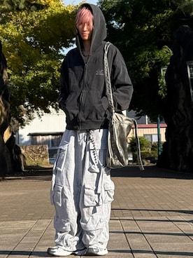 「アイテム（パーカー）」を使った、ゆーすけさん（メンズ・166cm・20代）の秋コーディネート