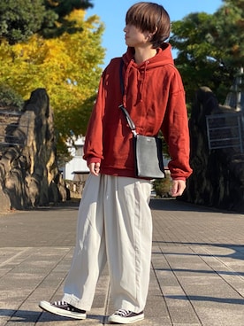 「shiki tokyo（シキトウキョウ）のアイテム（パーカー）」を使った、ゆーすけさん（メンズ・166cm）の秋コーディネート