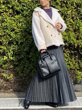 「moment+（モーメントプラス）のアイテム（ムートンコート）」を使った、shiruju.kさん（レディース・156cm）の冬コーディネート