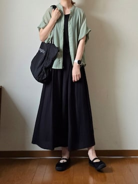 「ikka（イッカ）の【接触冷感】スラブタックスカーチョ（その他パンツ、グレー系）」を使った、マルルン♪ さんの夏コーディネート
