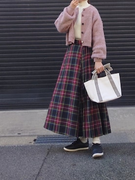 「florist」｜マルルン♪ さん（レディース・159cm）の秋コーディネート