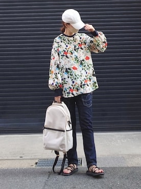 mercibeaucoup,のデニムパンツを使った人気ファッション