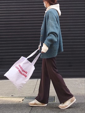 「AS KNOW AS plus（アズノゥアズプラス）のアイテム（ニットキャップ/ビーニー）」を使った、マルルン♪ さん（レディース・159cm）の秋コーディネート
