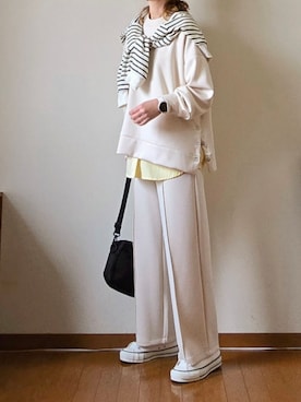 「OMNES（オムネス）のソフトポンチ センタープリーツパンツ UVカット花粉リリース付（その他パンツ、ベージュ系）」を使った、マルルン♪ さんの春コーディネート