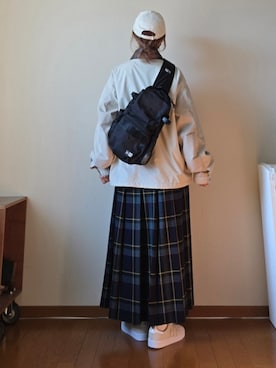 「アイテム（スニーカー）」を使った、マルルン♪ さん（レディース・159cm）の秋コーディネート