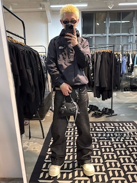 「アイテム（マウンテンパーカー）」を使った、R.さん（メンズ・179cm）の冬コーディネート