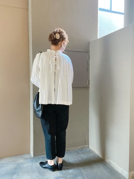 「AMBIDEX（アンビデックス）のアイテム（パンツ）」を使った、erikaさん（レディース・160cm）の秋コーディネート