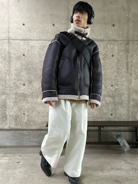 Yu-sukeさんの「HIGH COUNT PEACH GABA DEEP TUCK PANTS」を使ったコーディネート