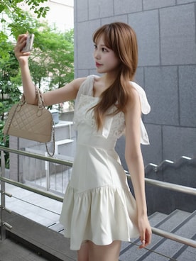「Darich（ダーリッチ）のフラワーモチーフリボンミニワンピース（ワンピース、ホワイト系）」を使った、Darichさん（レディース・160cm）の夏コーディネート