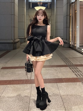 「Darich（ダーリッチ）のビッグリボンクラシックラインミニワンピース（ワンピース、ブラック系）」を使った、Darichさん（レディース・168cm）の秋コーディネート