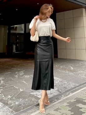 「アイテム（ショルダーバッグ）」を使った、Darichさん（レディース）の夏コーディネート