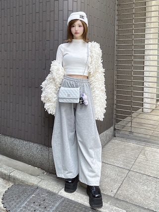 Darich（ダーリッチ）の「シャイニーバレルスウェットパンツ