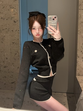 「Darich（ダーリッチ）のスパンコールバイカラーニットセットアップ（セットアップ、ブラック系）」を使った、Darichさん（レディース・158cm）の春コーディネート