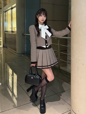 「Darich（ダーリッチ）のチェックベロアトリムセットアップ（セットアップ、ブラウン系）」を使った、Darichさん（レディース・168cm）の秋コーディネート