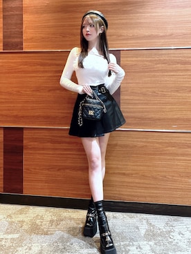 「レザー」｜「アイテム（スカート）」を使った、Darichさん（レディース・157cm）の冬コーディネート