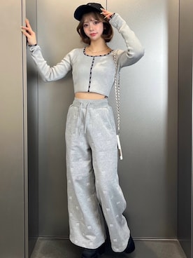 「24SS春の新作」｜「アイテム（スウェットパンツ）」を使った、Darichさん（レディース・150cm）の春コーディネート