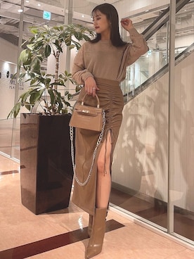 「アイテム（スカート）」を使った、Darichさん（レディース）の秋コーディネート