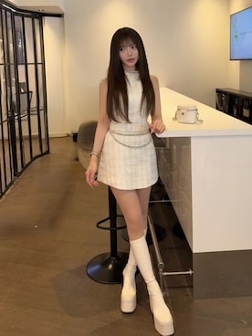 「Darich（ダーリッチ）のチェーンベルトツイードアメスリミニワンピース（ワンピース、ホワイト系）」を使った、Darichさん（レディース・158cm）の春コーディネート