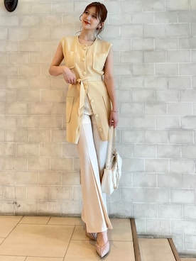 「アイテム（ショルダーバッグ）」を使った、Darichさん（レディース）の夏コーディネート