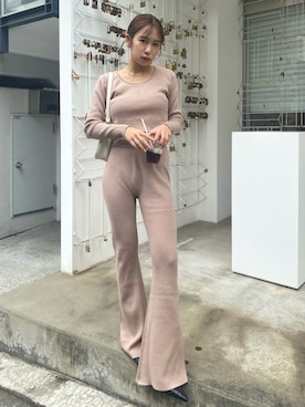 「アイテム（ショルダーバッグ）」を使った、Darichさん（レディース）の秋コーディネート