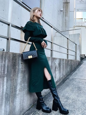 「スリットワンピース」｜Darichさん（レディース）の冬コーディネート