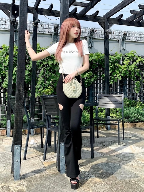 Darich カラーデザインフレアPT Darich（ダーリッチ）の「パイソンフレアPT（その他パンツ