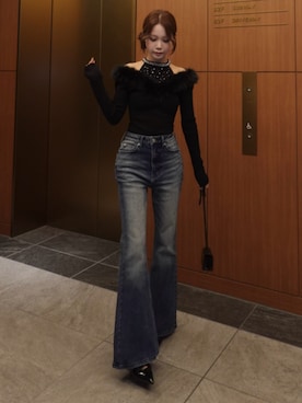 「Darich（ダーリッチ）のロゴセミフレアデニム（デニムパンツ、ブルー系）」を使った、Darichさん（レディース・158cm）の秋コーディネート