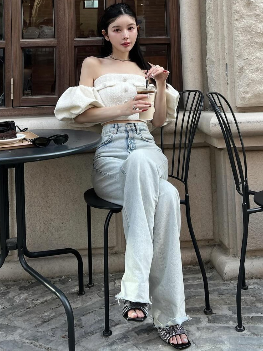 パフスリーブオフショルツイードトップスを使った人気