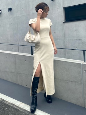 「アイテム（ショルダーバッグ）」を使った、Darichさん（レディース）の夏コーディネート