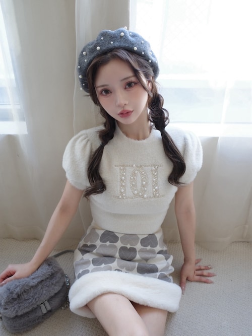 ファンシービーズDDロゴニットトップス（ニット/セーター