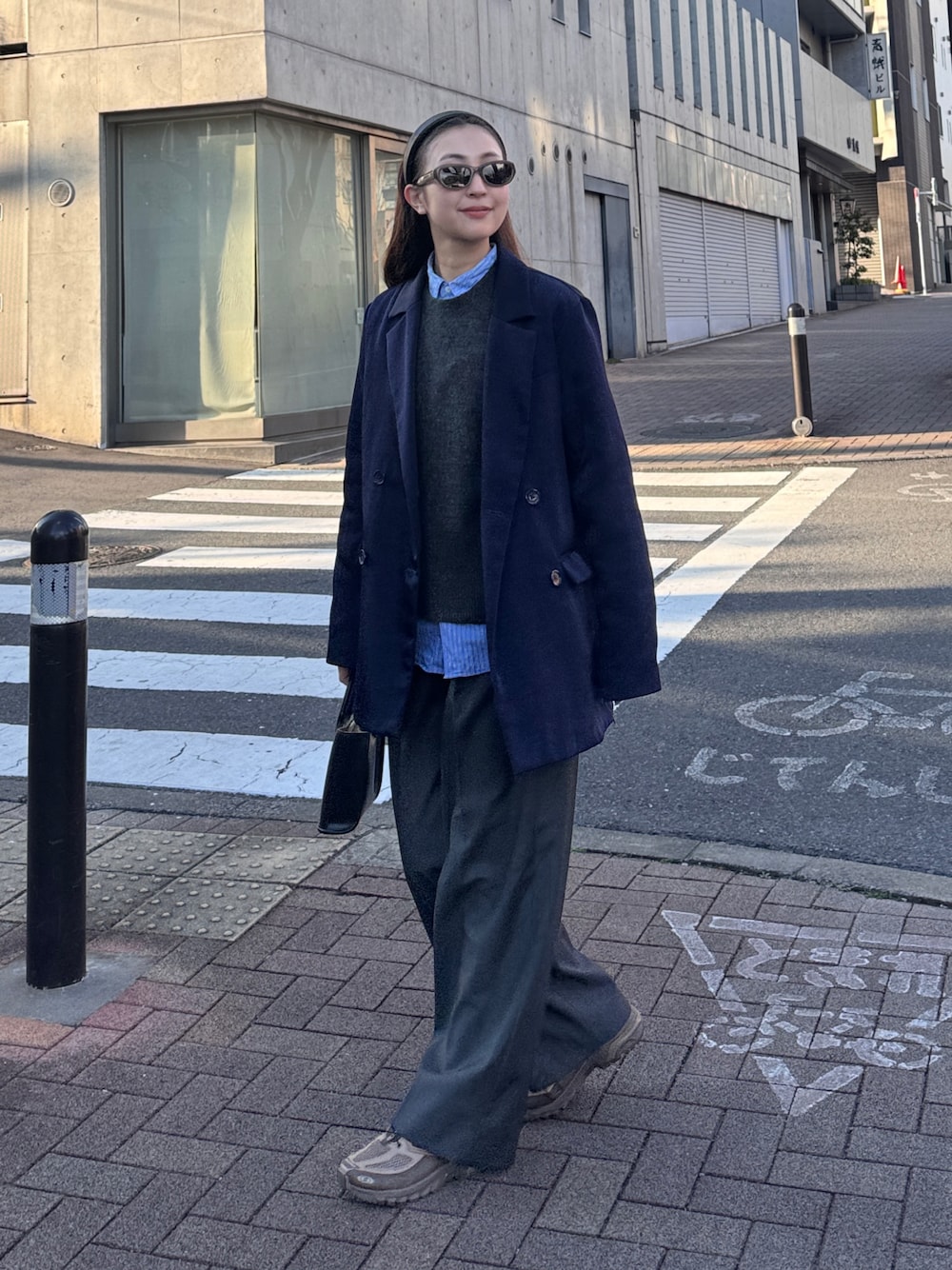 ENOFのテーラードジャケットを使った人気ファッションコーディネート  