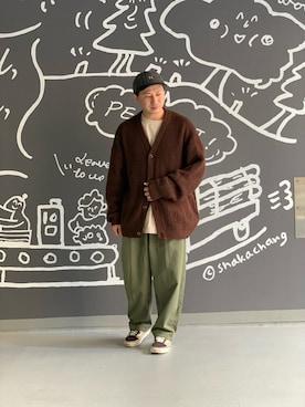 「古着のアイテム（カーディガン/ボレロ、ブラウン系）」を使った、yopiさん（メンズ・171cm）の秋コーディネート