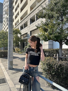 「GYDA（ジェイダ）のSIMILAR GYDAショートTシャツ（Tシャツ/カットソー、ブラック系）」を使った、mikuさん（レディース・160cm）の春コーディネート