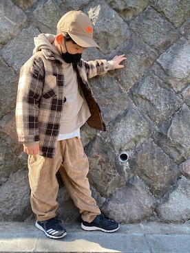 「classicalelf（クラシカルエルフ）のアイテム（パーカー）」を使った、sereruさん（キッズ・110cm）の冬コーディネート