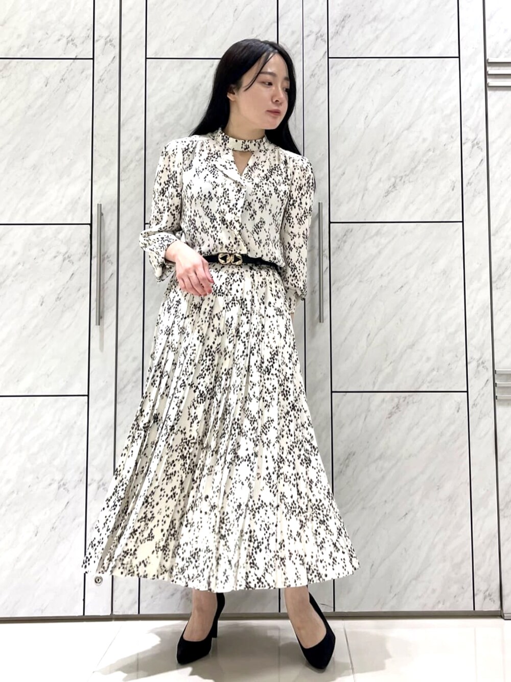 ◇[URBAN PRECIOUS] アブストラクトプリントブラウス セール