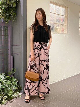 「PINKY&DIANNE（ピンキーアンドダイアン）のアイテム（Tシャツ/カットソー）」を使った、PINKY&DIANNEさん（レディース・166cm）の夏コーディネート