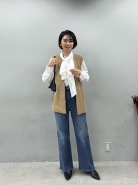 「LARUTA（ラルータ）の【LARUTA】トライアングルバッグ（ショルダーバッグ、ブラック系）」を使った、あずささん（レディース・165cm）の春コーディネート