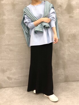 「COLLAGE GALLARDAGALANTE(コラージュガリャルダガランテ)のアイテム(ニット/セーター、ブルー系)」を使った、hinakoさん(レディース)の冬コーディネート