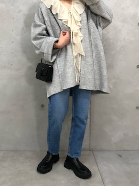 「COLLAGE GALLARDAGALANTE(コラージュガリャルダガランテ)の【Q.anos/キュアノス】マムフィットジーンズ(デニムパンツ、ブルー系)」を使った、hinakoさん(レディース)の冬コーディネート